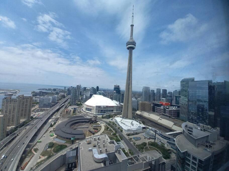 Apartamento Magnificient View Next Cn Tower/Rogers/Union/Mtcc Toronto Exterior foto