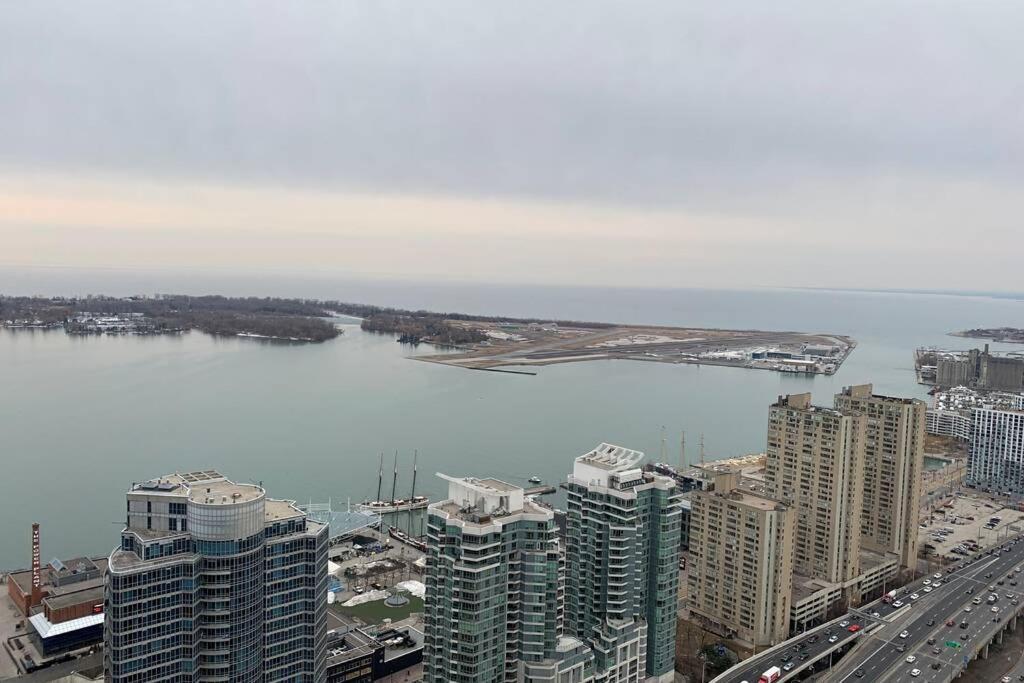 Apartamento Magnificient View Next Cn Tower/Rogers/Union/Mtcc Toronto Exterior foto
