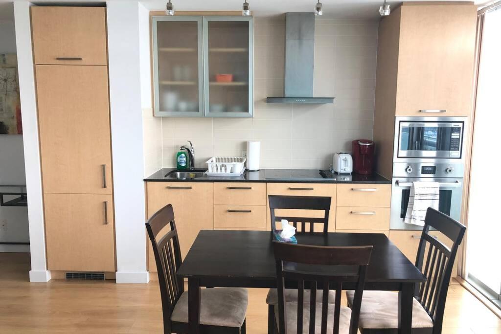 Apartamento Magnificient View Next Cn Tower/Rogers/Union/Mtcc Toronto Exterior foto