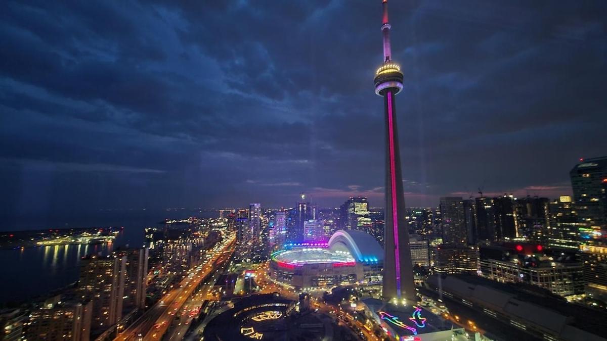 Apartamento Magnificient View Next Cn Tower/Rogers/Union/Mtcc Toronto Exterior foto