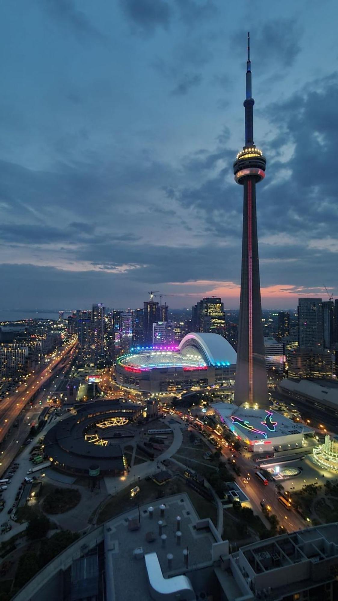 Apartamento Magnificient View Next Cn Tower/Rogers/Union/Mtcc Toronto Exterior foto