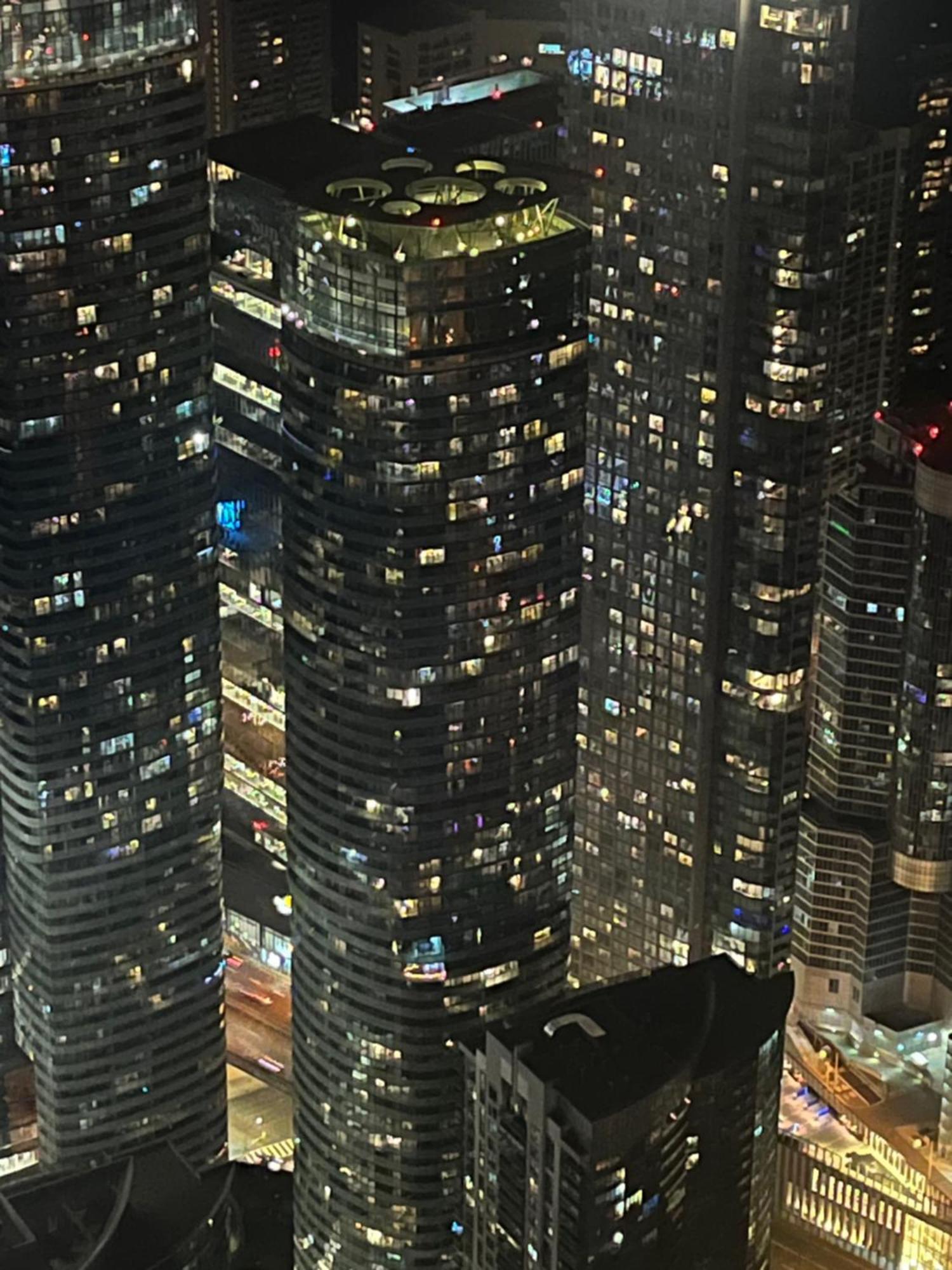 Apartamento Magnificient View Next Cn Tower/Rogers/Union/Mtcc Toronto Exterior foto